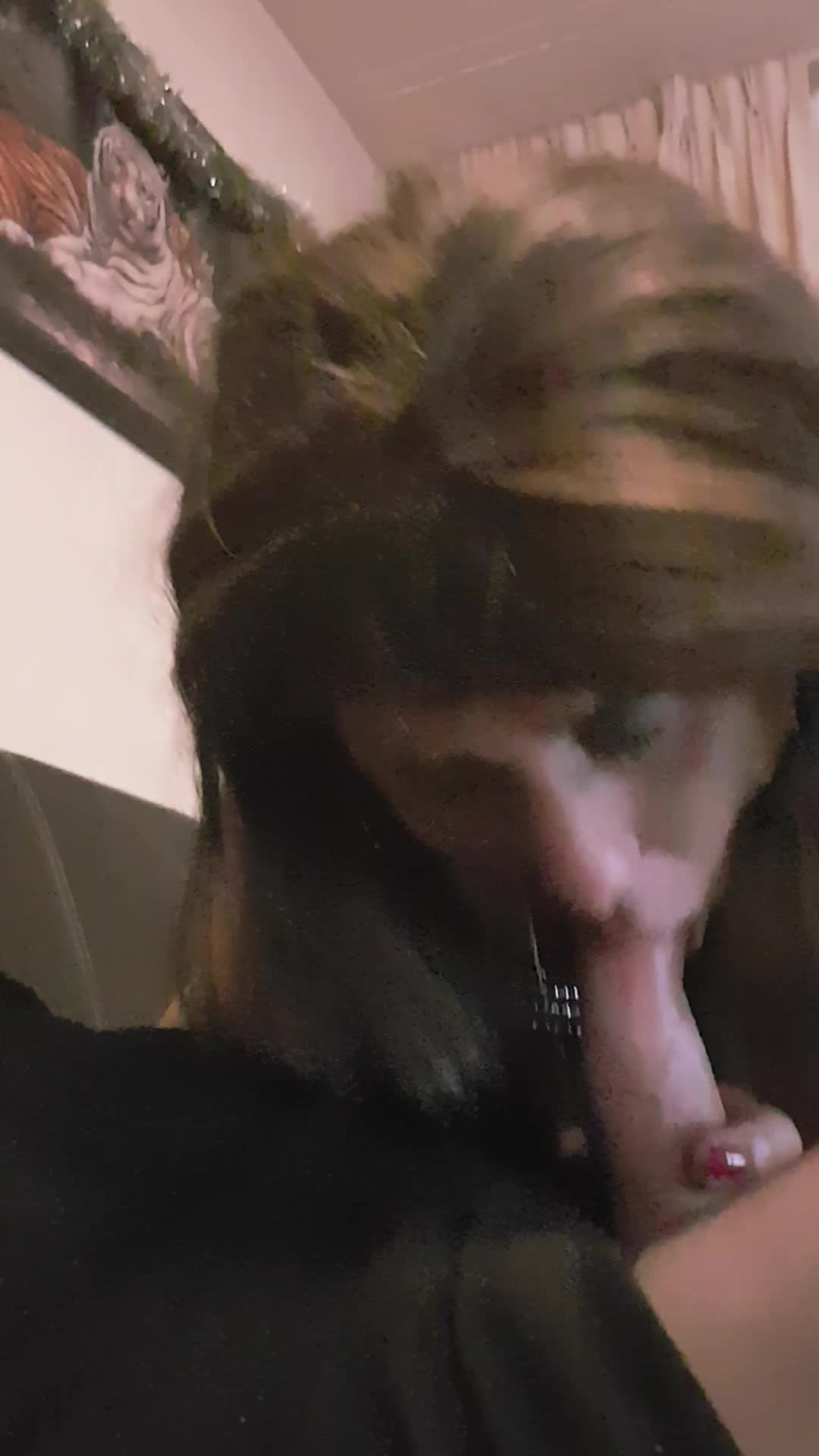 Watch lekker thuis Shemale Porn Videos | TranSexBig.