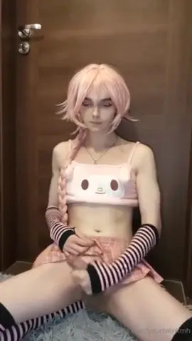 Watch sexi teen trap Shemale Porn Videos | TranSexBig.