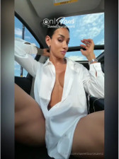 Laura Saenz, horny, masturbating in the car