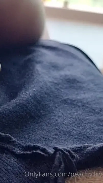 Watch Close up cumshot Shemale Porn Videos | TranSexBig.