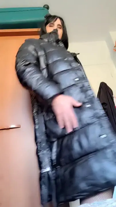 Watch Wanna undress me ? Shemale Porn Videos | TranSexBig.