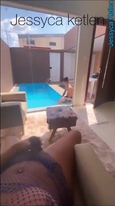 Watch Jessica Ketlen Pushing the Dick Shemale Porn Videos | TranSexBig.