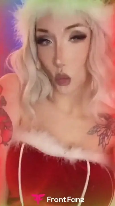Watch Xmas is coming Shemale Porn Videos | TranSexBig.