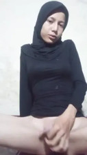 Shemale indo hijab masturbate