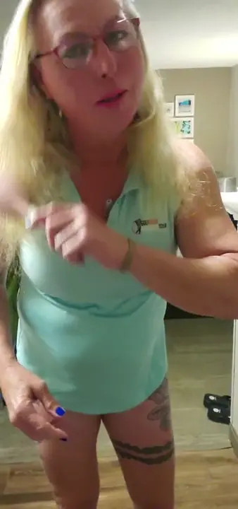 Watch Yummy body and cum Shemale Porn Videos | TranSexBig.
