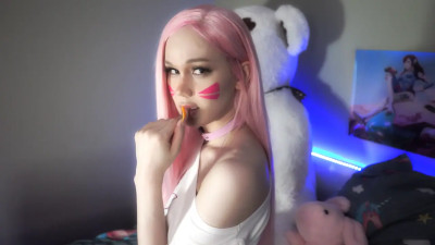 Blondelashes19 is such a babe