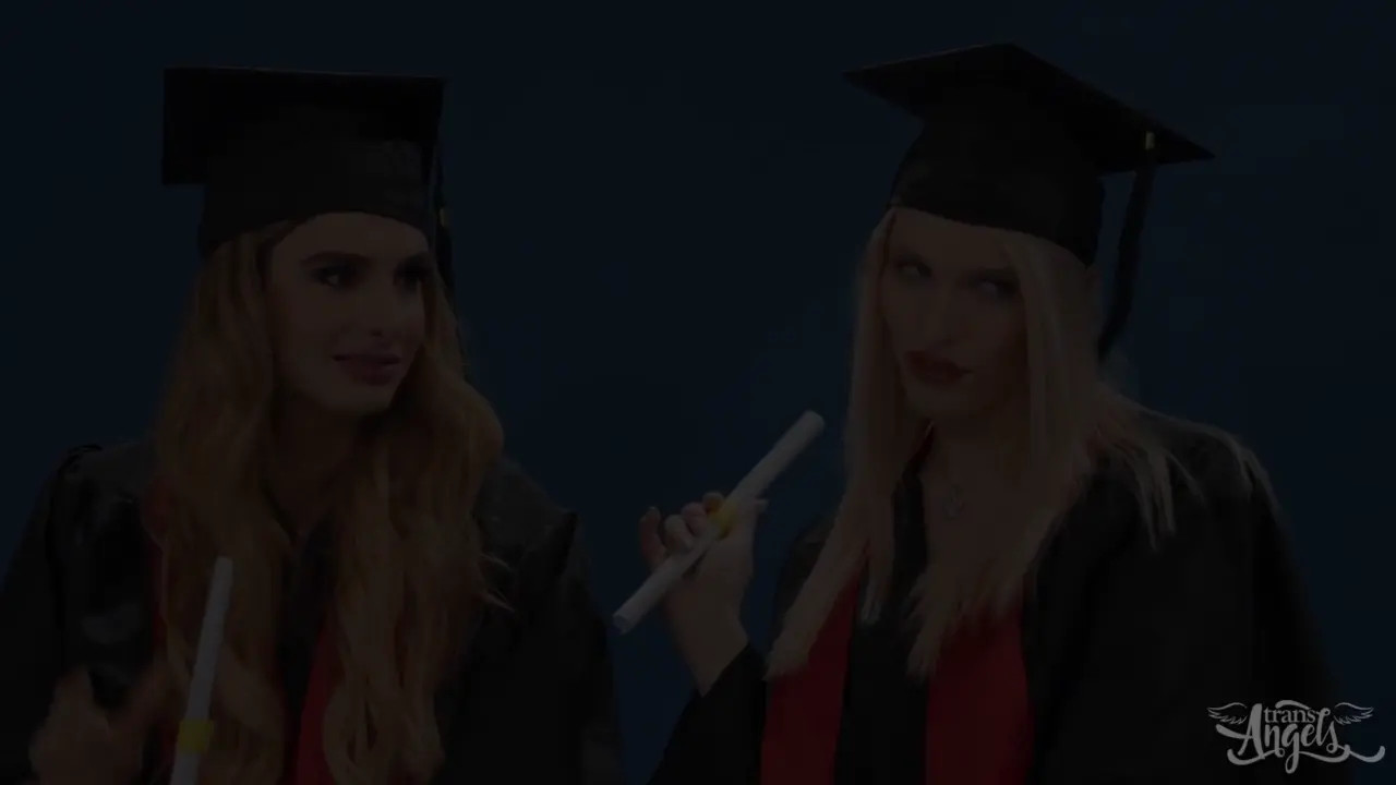 Watch Graduated And Penetrated Shemale Porn Videos | TranSexBig.