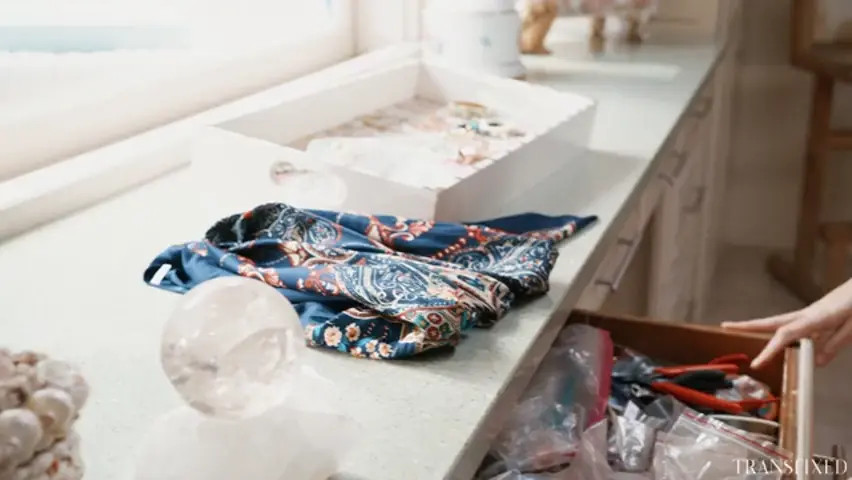 Watch Family Jewels Shemale Porn Videos | TranSexBig.