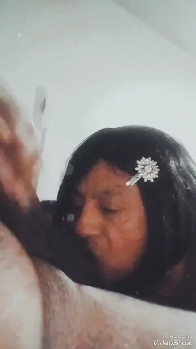 Watch Macho negro me femeniza en motel de paso Shemale Porn Videos | TranSexBig.