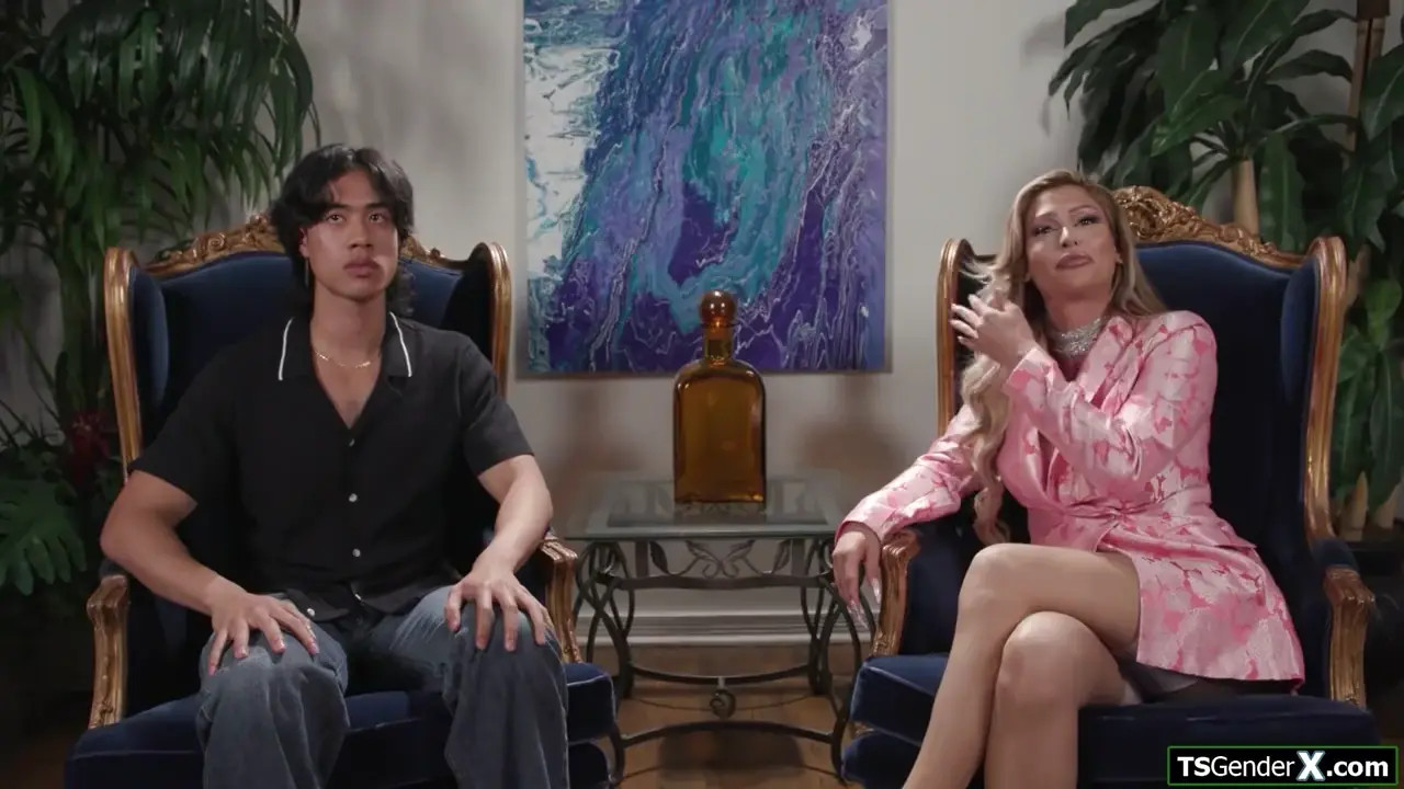 Watch Busty tgirl Domino Presley rimmed n anal Shemale Porn Videos | TranSexBig.