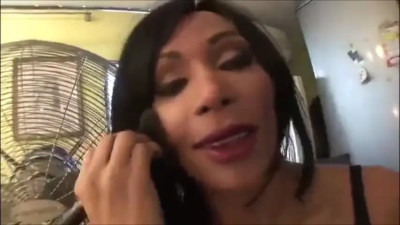 Suck a big hung cock