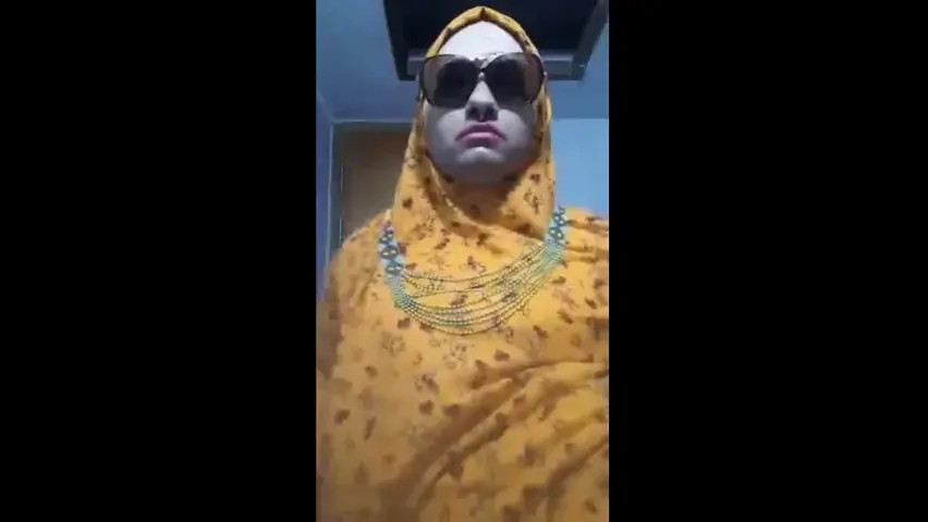 Watch HijaBee CD FaRee in ❤️ with Secret BF Rouhan!! Shemale Porn Videos | TranSexBig.