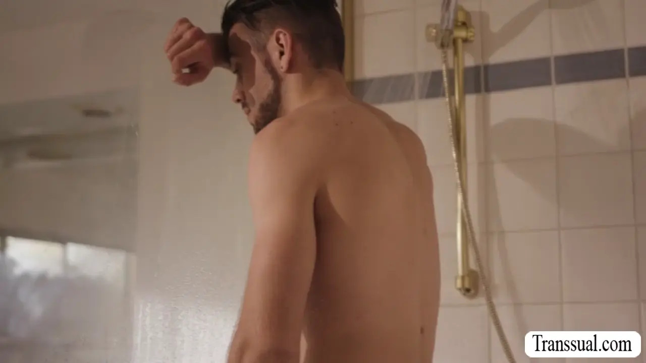 Watch Skinny TS bareback fucks her new handsome neighbor Shemale Porn Videos | TranSexBig.