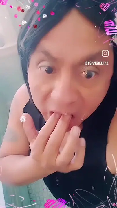 Watch Macho negro me da rico facial Shemale Porn Videos | TranSexBig.