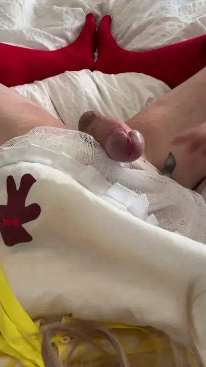 Watch Goldilocks cumming Shemale Porn Videos | TranSexBig.