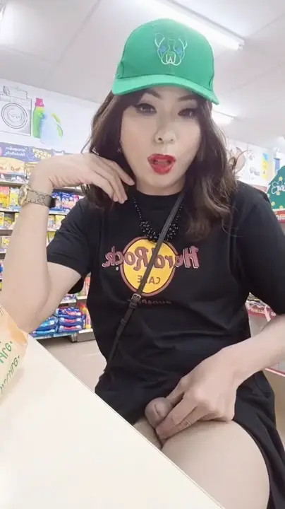 Watch Asian 71 Shemale Porn Videos | TranSexBig.