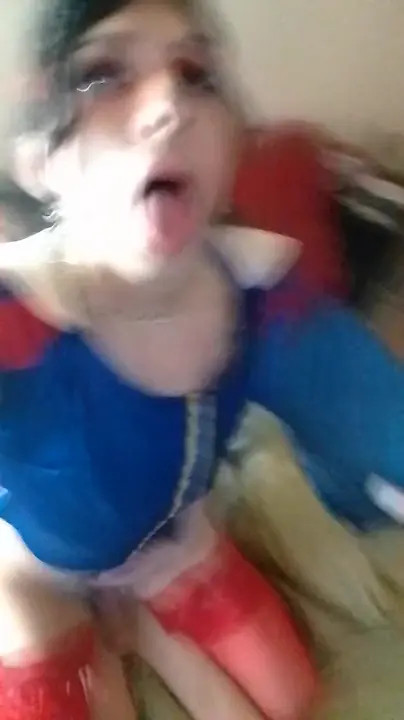 Watch snow white shemale blancanieves Shemale Porn Videos | TranSexBig.