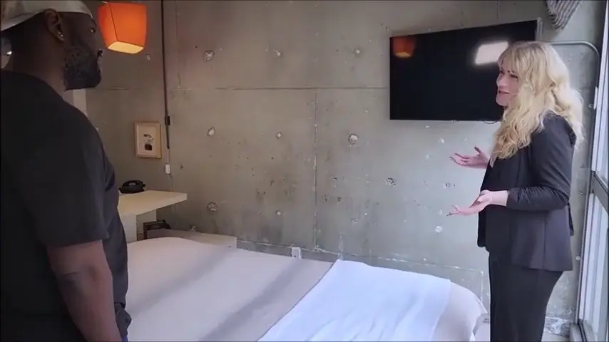 Watch Black stud and a hot blonde shemale Shemale Porn Videos | TranSexBig.