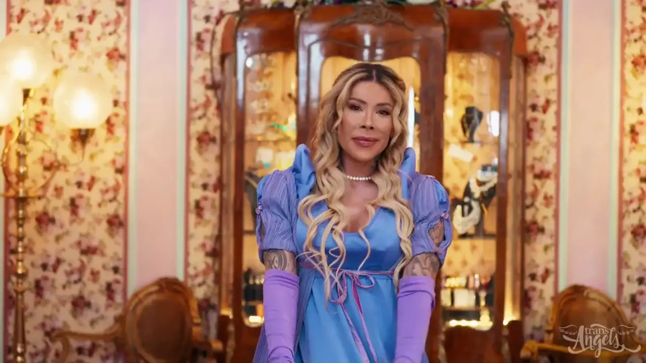 Watch Babi Honey Shemale Porn Videos | TranSexBig.