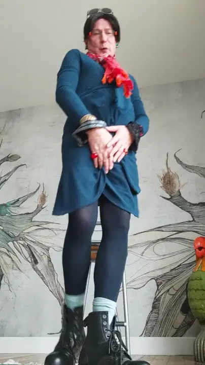 Watch Aurélie in blue Shemale Porn Videos | TranSexBig.