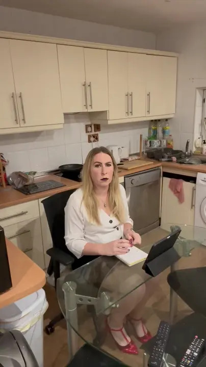 Watch Lucy Fox disciples employee - Fansly Shemale Porn Videos | TranSexBig.