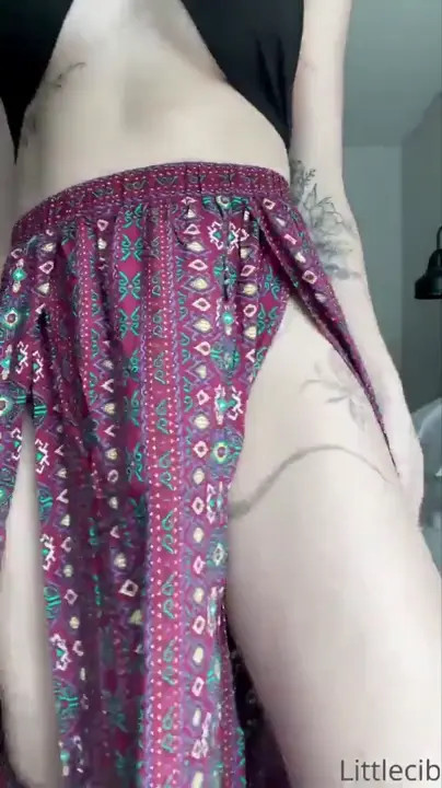 Watch Naughty LC ts teasing her perfect body Shemale Porn Videos | TranSexBig.