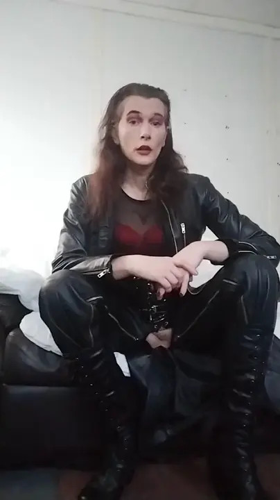 Watch Ms Domme devoted slaves Shemale Porn Videos | TranSexBig.