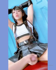 EmilyYunicorns Tifa Lockhart Cosplay