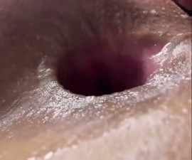 The Shemale Black ⚫ Hole of Pleasure