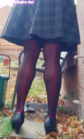Watch BlueGirl70 Seams Red Shemale Porn Videos | TranSexBig.